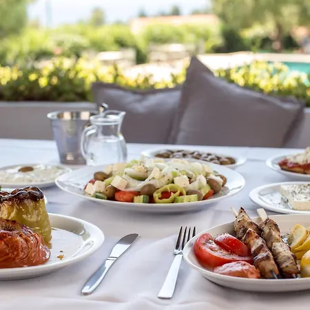 Romantic Getaway In With Pool Διαμέρισμα *