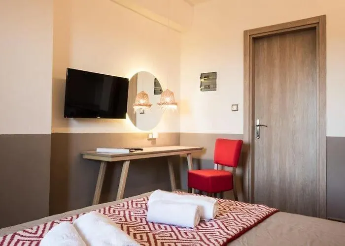 Romantic Getaway In With Pool 公寓 基拉奇尼